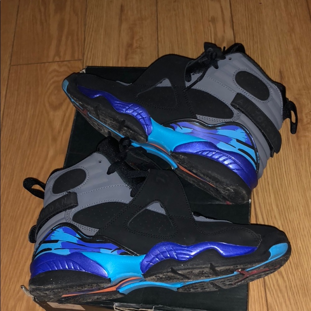 Retro 8 - Picture 4 of 5